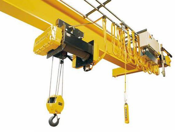 Discover the Benefits and Advantages of Using EOT Cranes